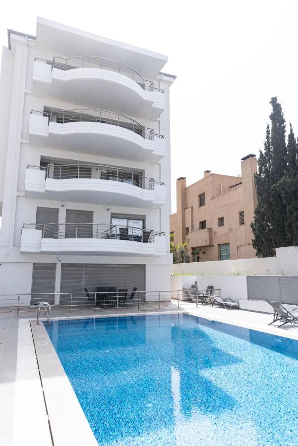Design Apartment With Swimming Pool Near The Beach Афины Экстерьер фото