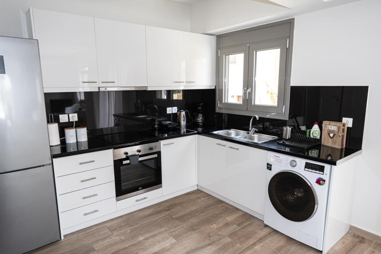 Design Apartment With Swimming Pool Near The Beach Афины Экстерьер фото